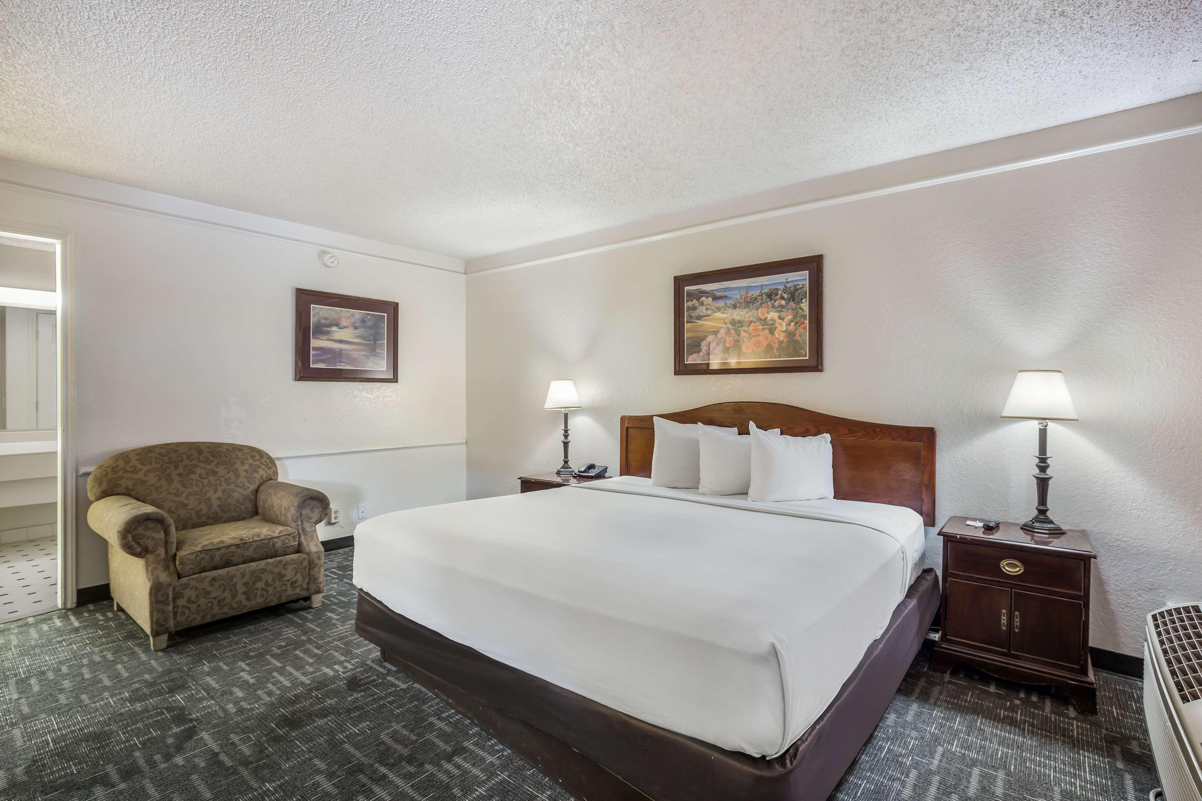 Americas Best Value Inn DEN Eksteriør billede