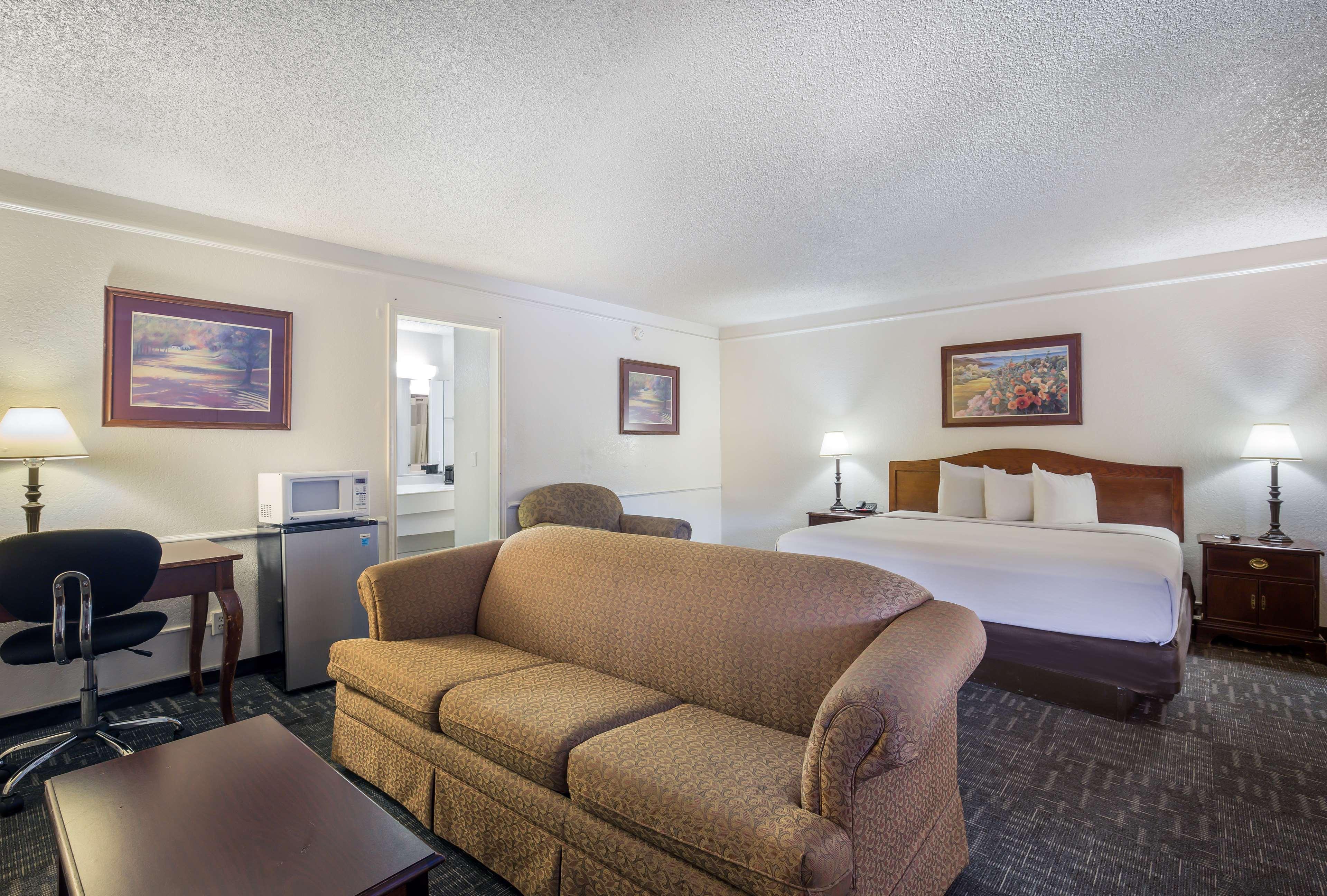 Americas Best Value Inn DEN Eksteriør billede