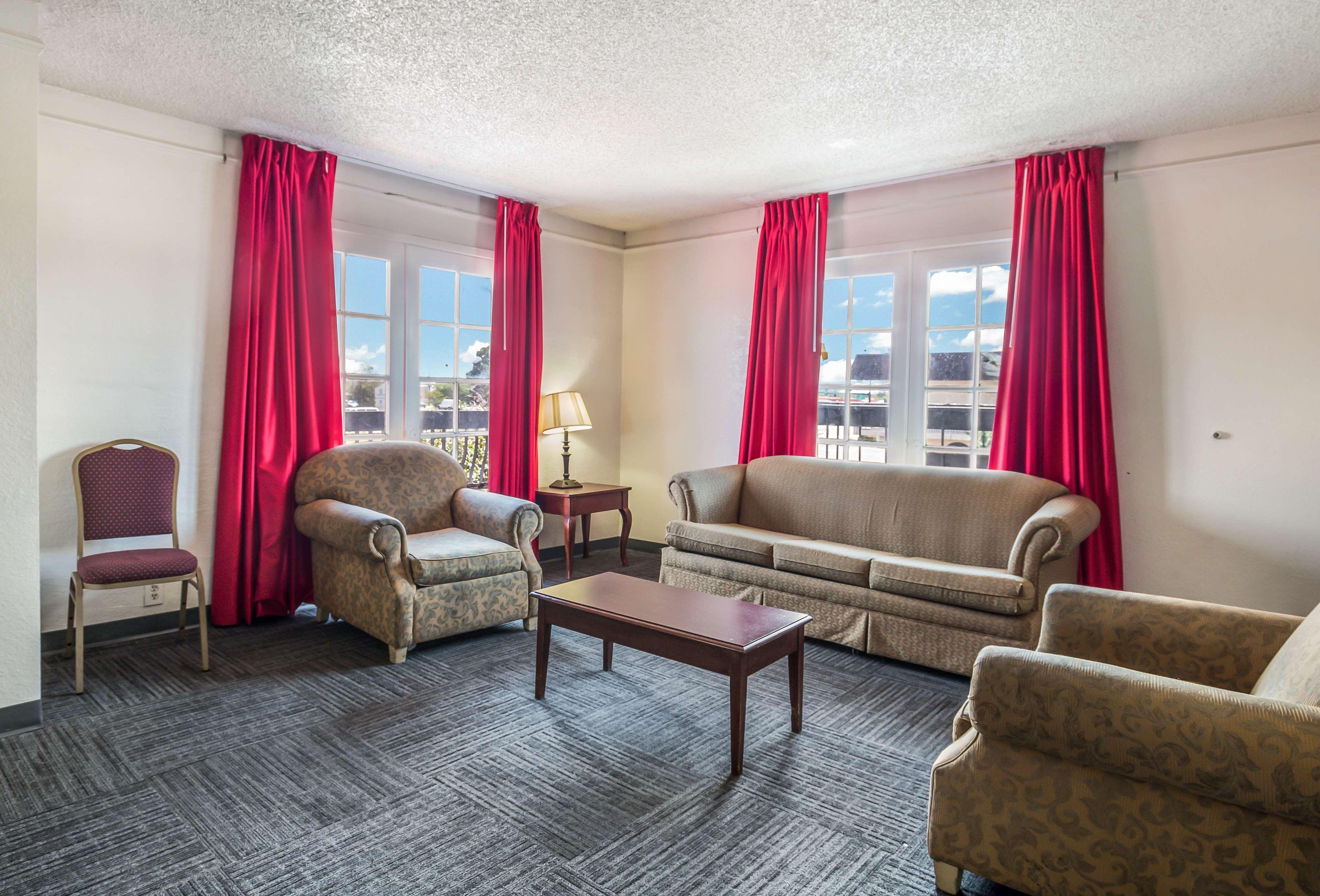 Americas Best Value Inn DEN Eksteriør billede