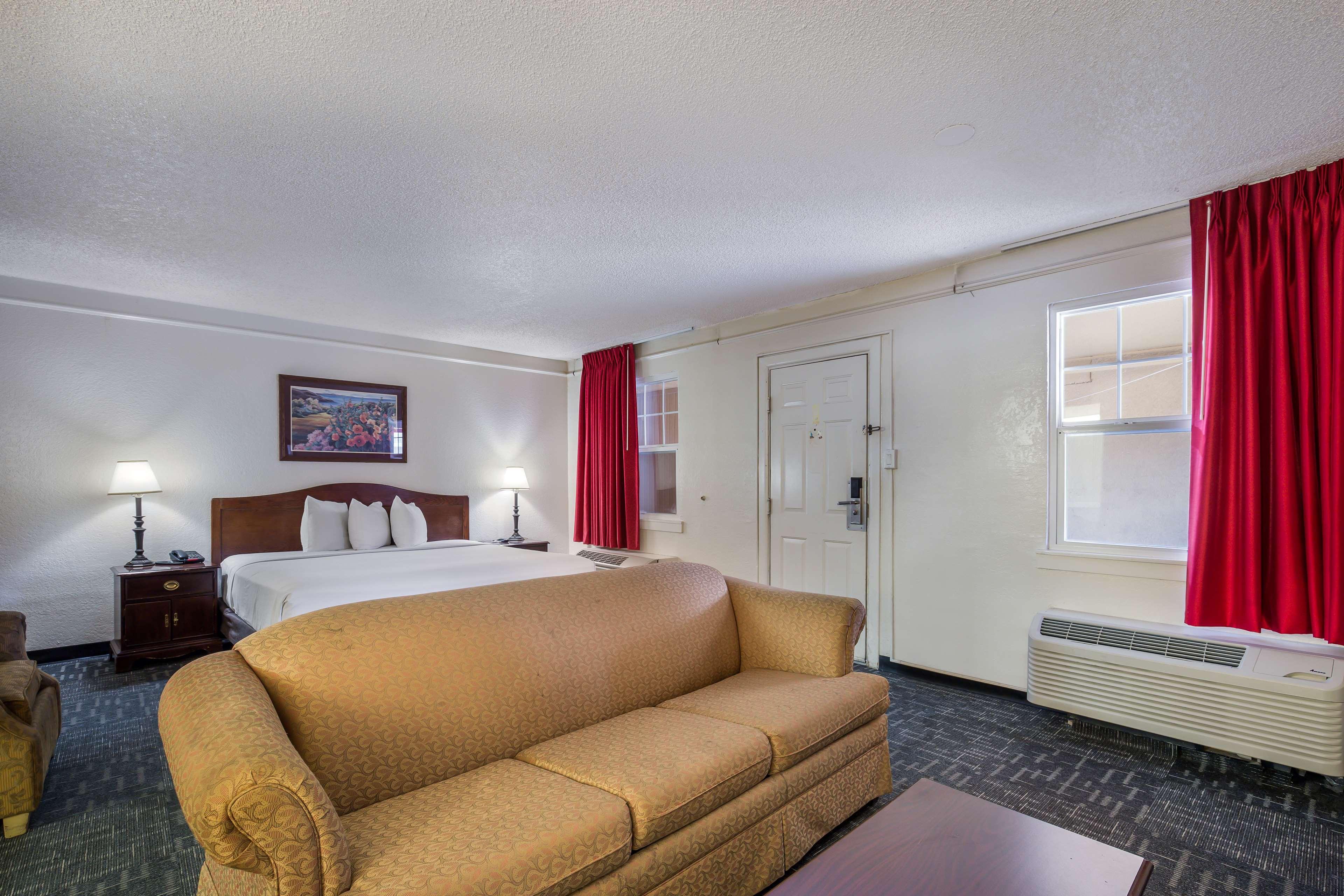 Americas Best Value Inn DEN Eksteriør billede