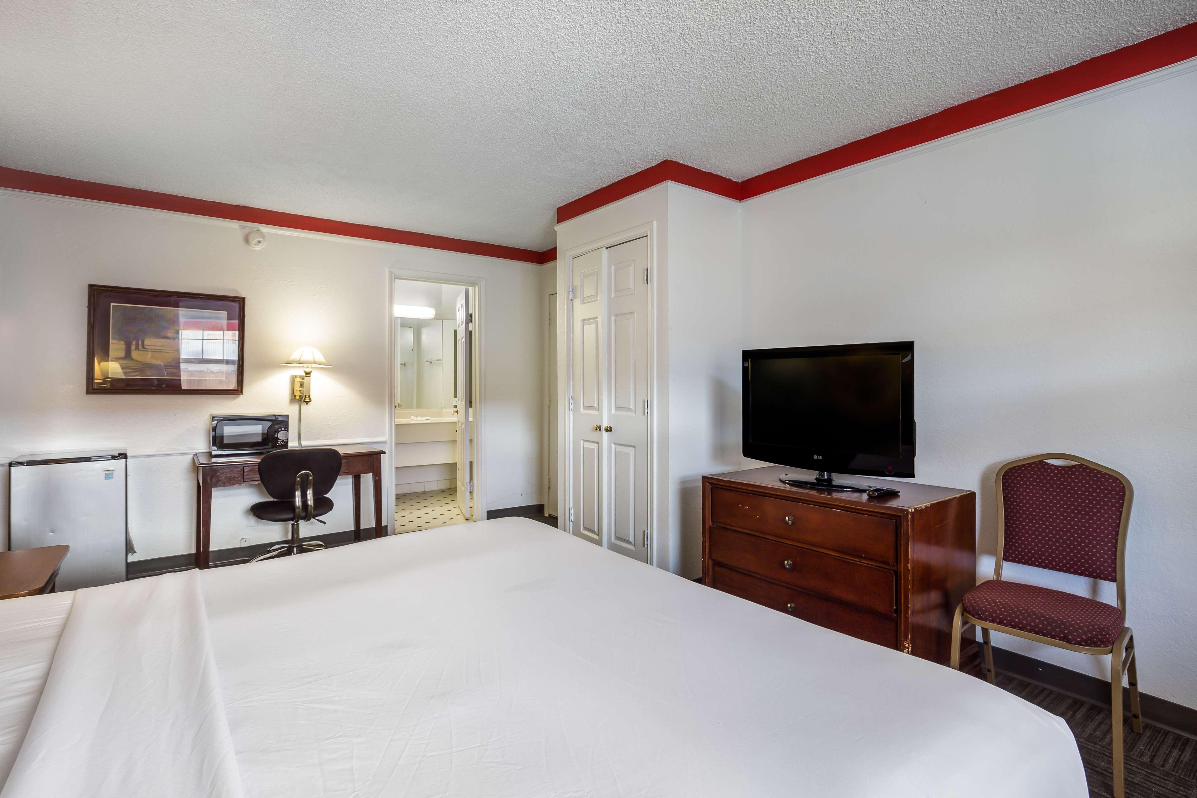 Americas Best Value Inn DEN Eksteriør billede