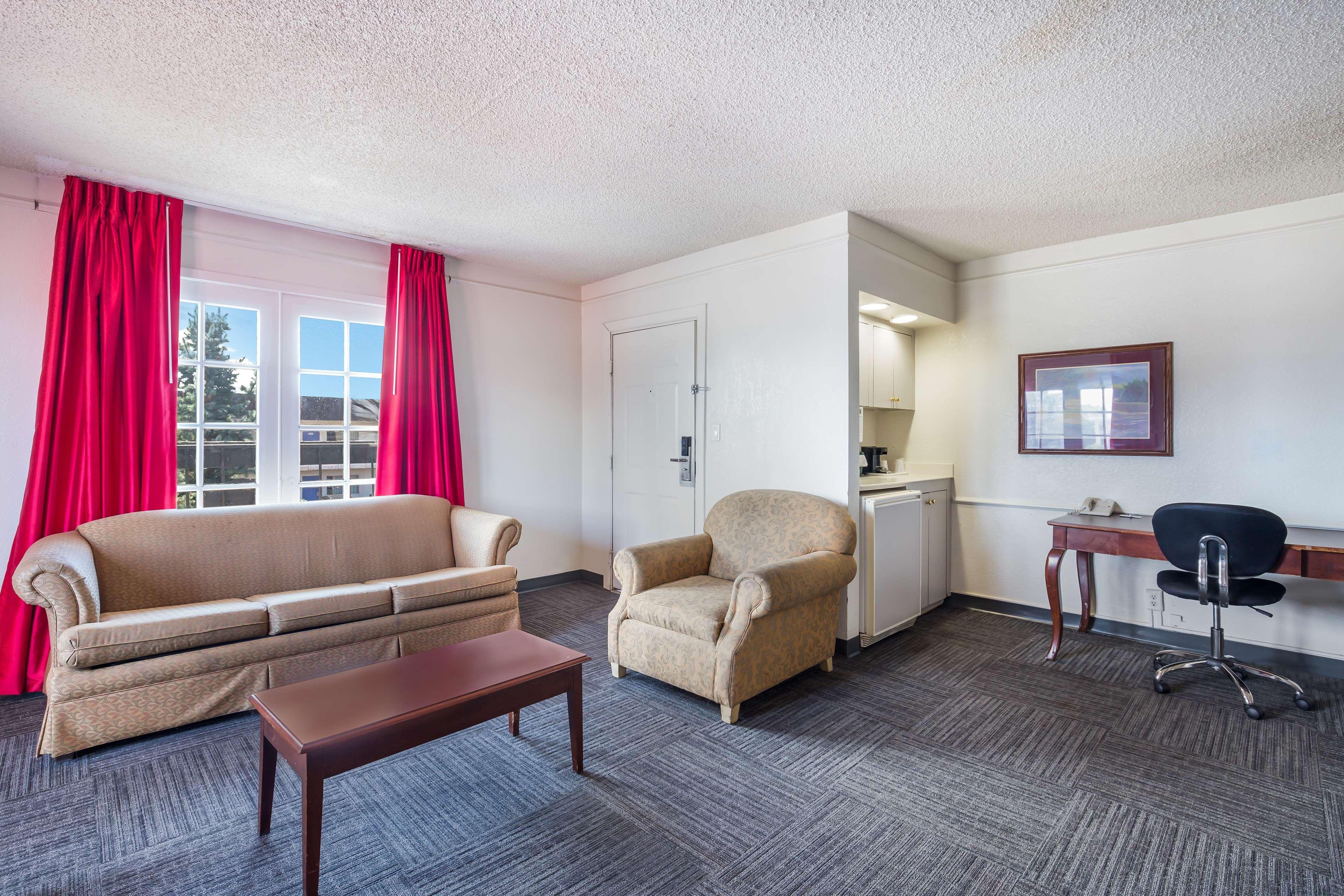 Americas Best Value Inn DEN Eksteriør billede