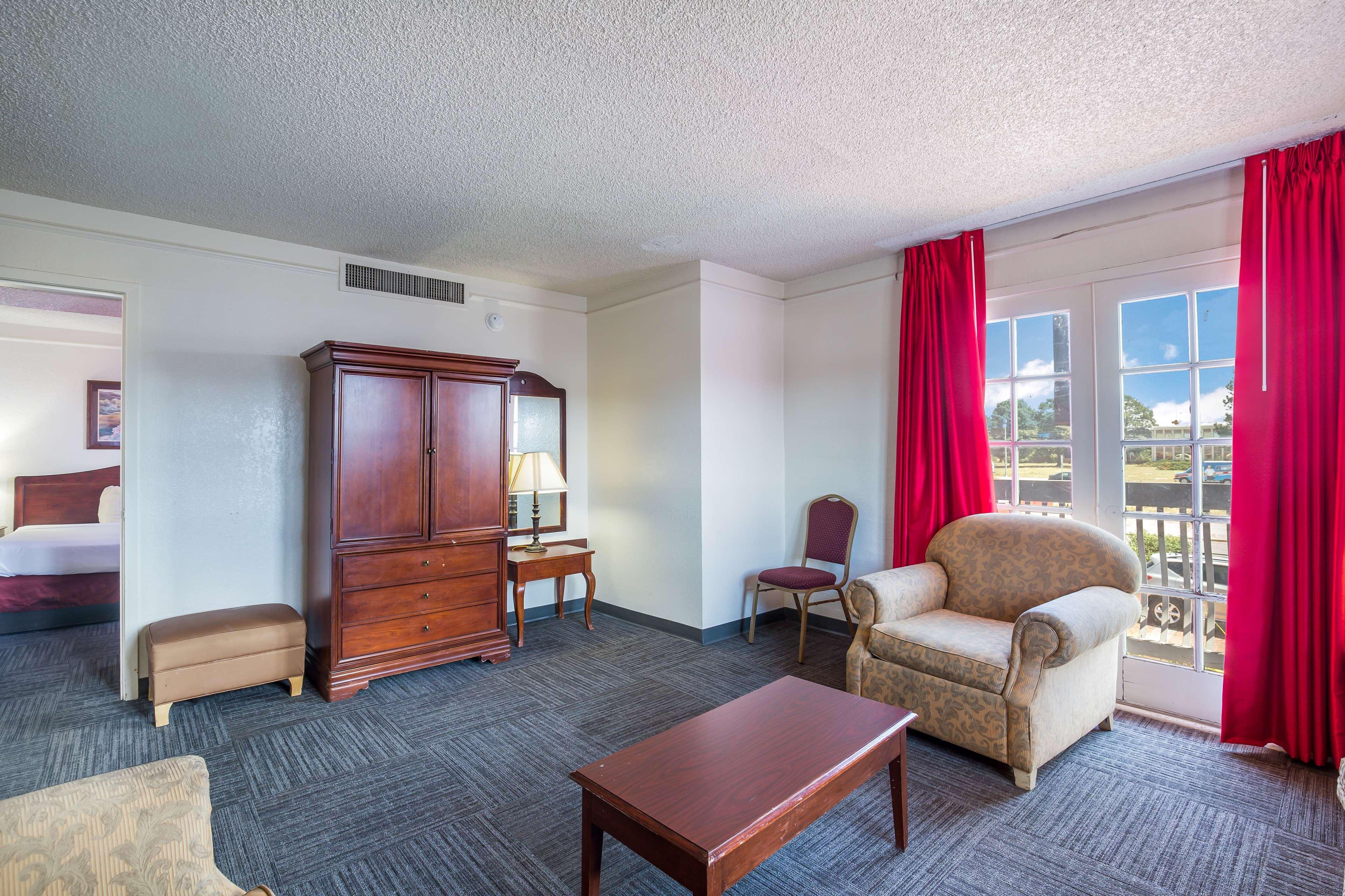 Americas Best Value Inn DEN Eksteriør billede